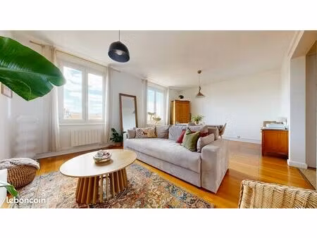 appartement 3 pièces 69 m²