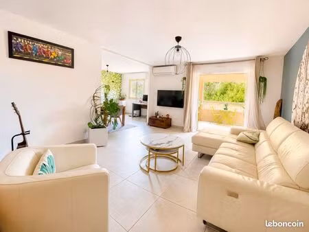 duplex 5 pièces 135 m²