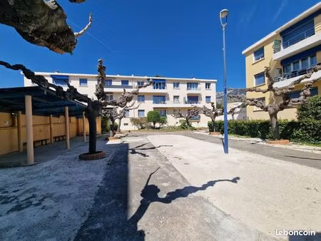 appartement 4 pièces 69 m²