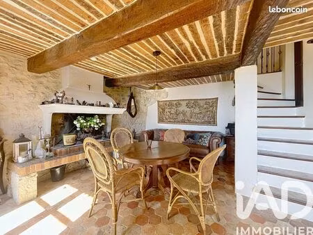 maison de village 7 pièces 140 m²