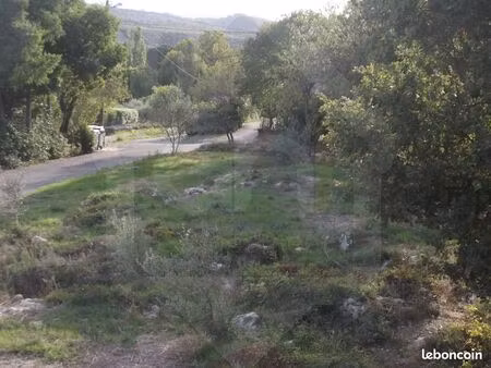 terrain 472 m² montfort-sur-argens