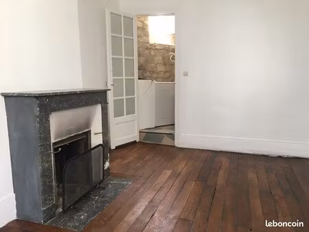 montmartre 2 pièces 28 m2 cachet