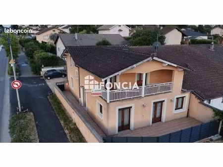 à vendre – appartement -maison  ancien corps de ferme rénové – saint-denis-lès-bourg