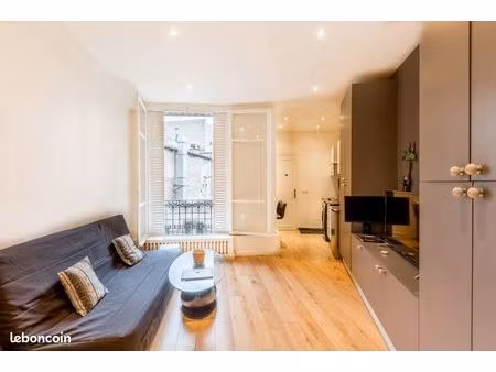 studio 1 pièce 23 m²