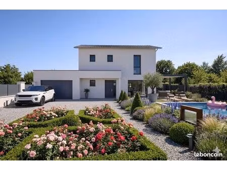 maison 4 pièces 100 m²