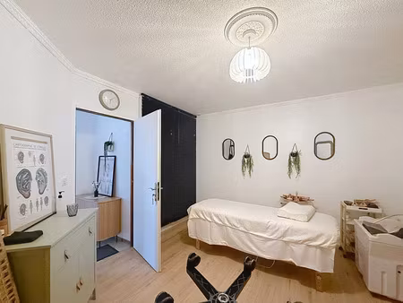 location locaux professionnels 1 pièce 30 m² à saint-pierre-en-faucigny (74800)  405 €