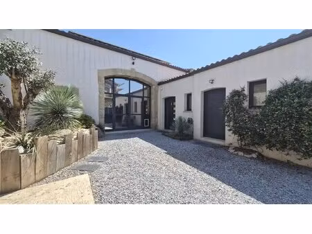 loft en pierre rénové – 240 m² – nord de béziers