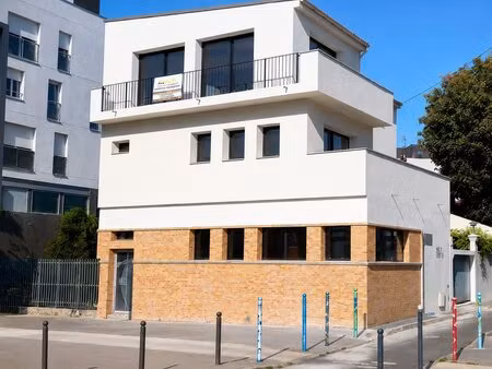 ivry sur seine  maison de ville 264m²