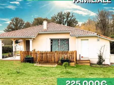 maison familiale - grand terrain - fort potentiel