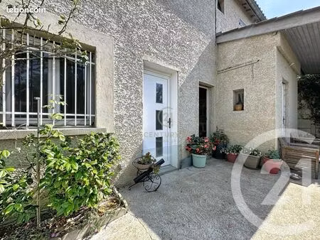 maison 5 pièces 160 m²