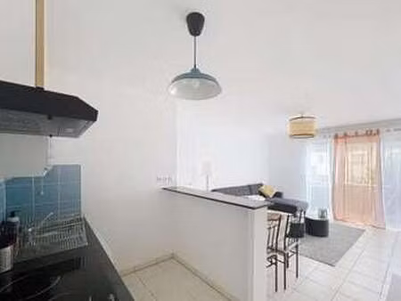 location appartement 2 pièces à blaye (33390) : à louer 2 pièces / 45m² blaye