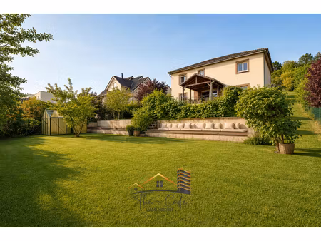 thionville : vaste maison f7 sur les hauteurs avec grand jardin