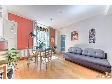 rare – t3 66 m² au calme en plein ainay – à 5 min de bellecour