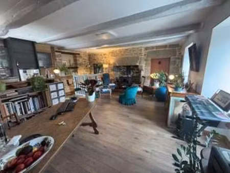 location appartement 2 pièces à dinan (22100) : à louer 2 pièces / 68m² dinan