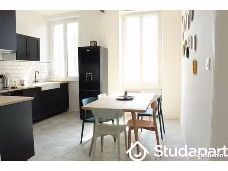 chambre 1 pièce 18 m²
