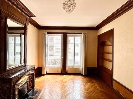 appartement 3 pièces 91 m²