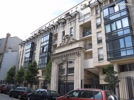 t1 meublé marseille 6° haut de breteuil
