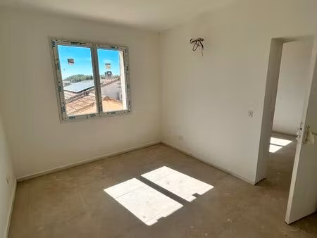 t2 proche du centre 30m2