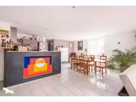 vente appartement 7 pièces 151 m² à locquirec (29241)  379 080 €