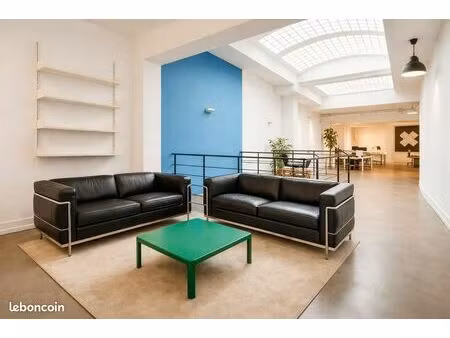bureaux 309 m²