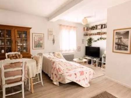 vente maison à laval avesnières (53000) : à vendre / 47m² laval avesnières
