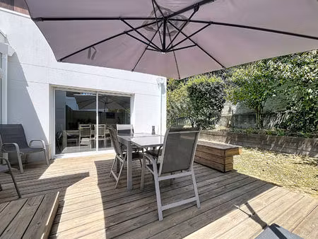 nantes rond-point de vannes / maison en impasse / 132 m2 / 4 chambres / garage / jardin