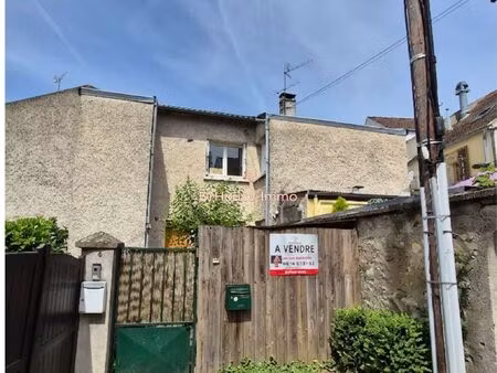 charmante maison individuelle 2 chambres au cœur de noisy-le-roi - proche gare  écoles et 