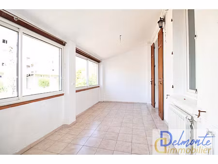 location - la seyne bd du 4 septembre - t3 ave garage