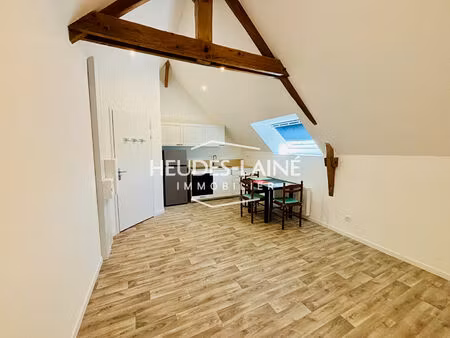 a louer : le val saint pere - appartement f.2 - meuble