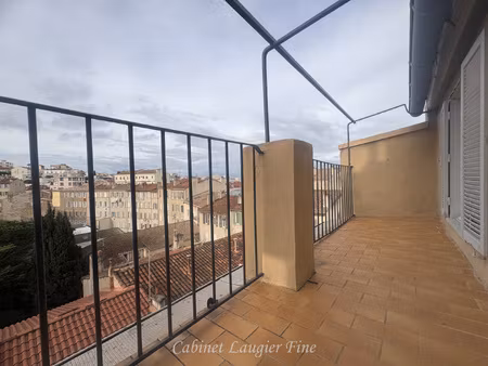t2 rue de la gorge 13007