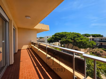 appartement avec parking privatif et ascenseur proche des lô