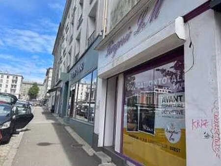 vente bureaux et commerces à brest siam (29200) : à vendre / 40m² brest siam