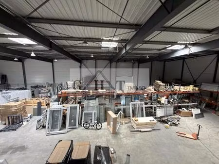 entrepot 1493 m2 à vendre bondoufle