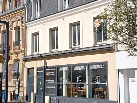 local commercial de 89 m² axe passant
