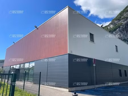 vente local d’activités sassenage 38360 2400m²