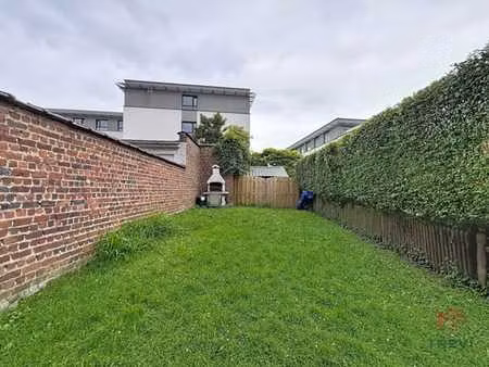 magnifique maison 4 chambres avec garage et jardin