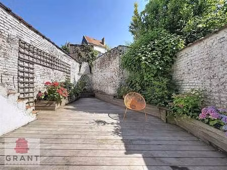 superbe maison unifamiliale 3 chambres + terrasse!!