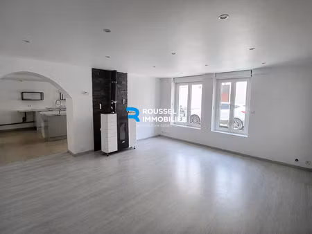 la flèche ? charmante maison de ville de plus de 100 m² avec suite parentale et jardin