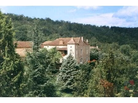 ensemble immobilier en pierre