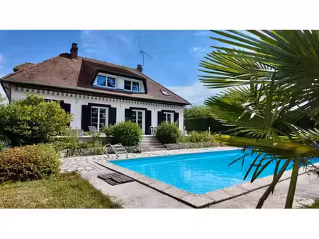 maison familiale avec piscine
