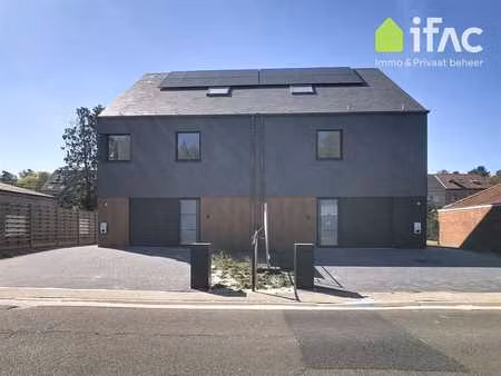 villa neuve  3 ch.  garage et jardin