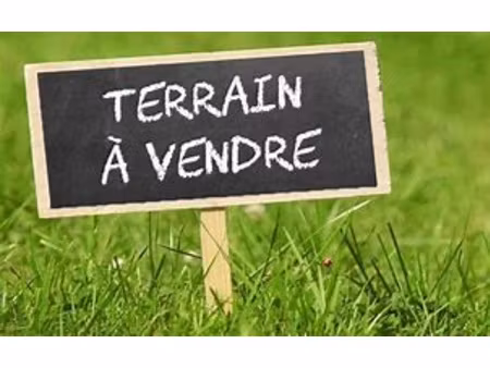 sainte suzanne terrain 360 m2
