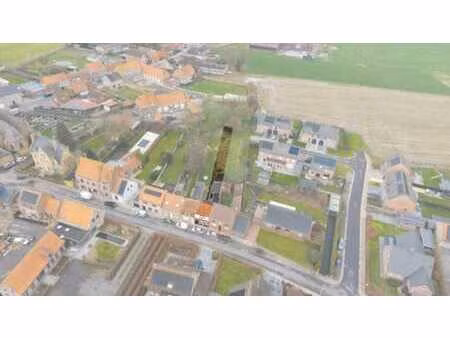 maison à rénover avec jardin à bikschote (langemark-poelkap…