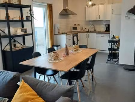 magnifique penthouse à louer avec ascenseur
