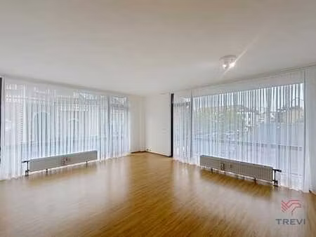 appartement 2 chambres avec parking