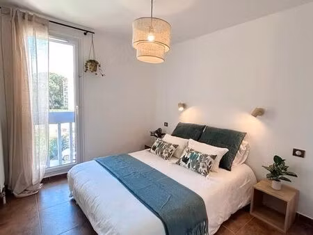 2/3 pièces avec garage  piscine et tennis