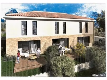 terrain 531 m² six fours les plages
