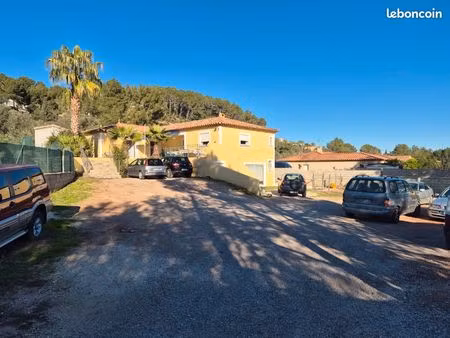maison récente provençale 230m² sur terrain de 1300m² - cuers
