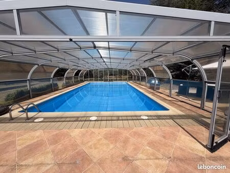propriété 9 pièces 210 m²