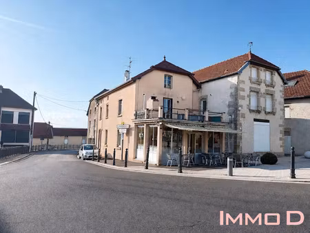 vente locaux professionnels 100 m² à saulx (70240)  45 500 €